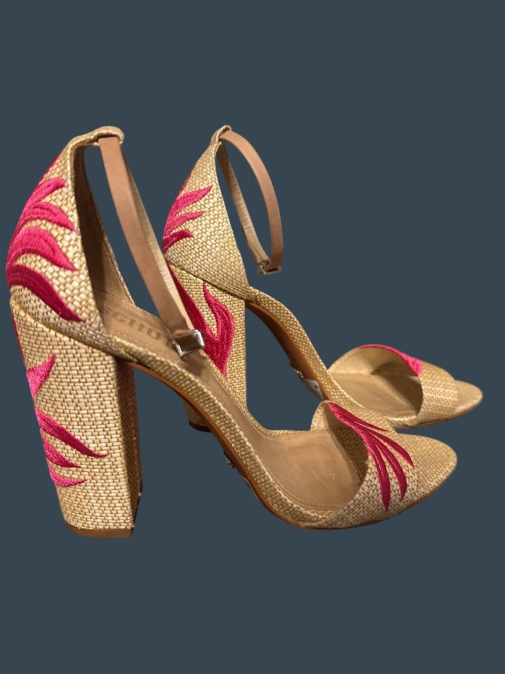 Schutz Carolaine Rattan Heels Size 8B Fuchsia Palm Leaves